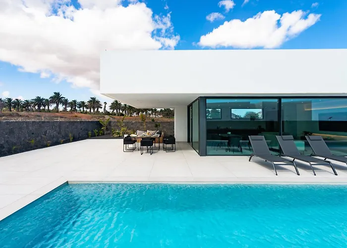 Tenik Villa *