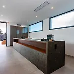 Tenik Villa *