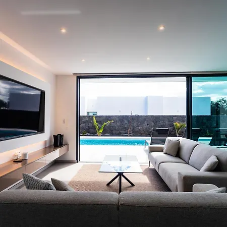 Tenik Villa Teguise